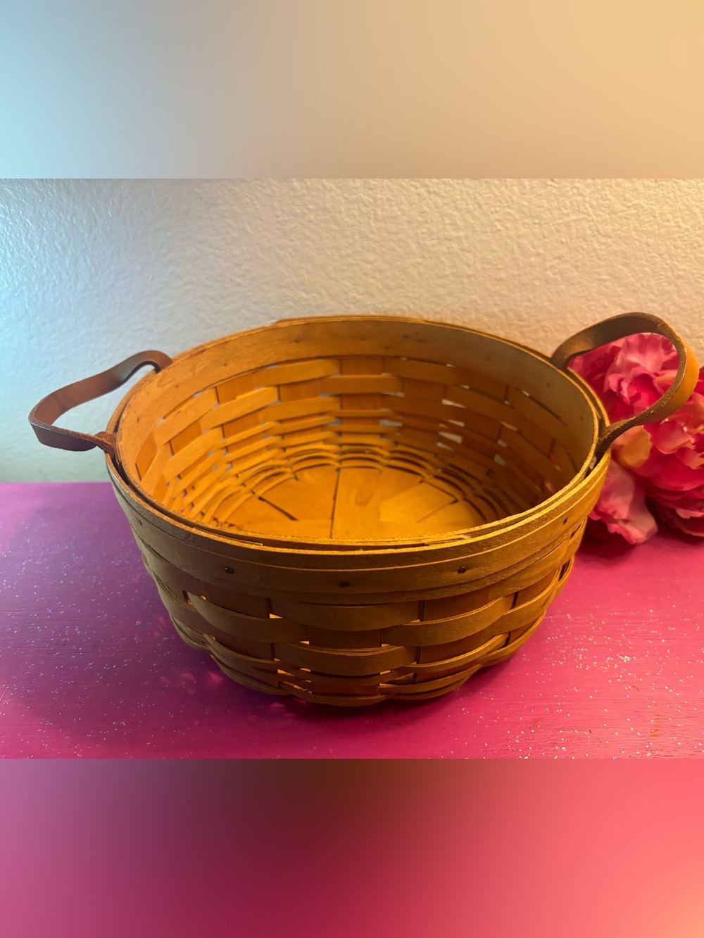 Longaberger Vintage 1995 Large Darning Basket with Leather Handles, 10” Diameter